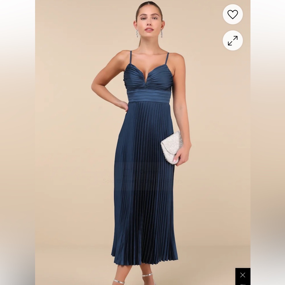 Lulu's Midnight Blue Pleated Maxi Dress